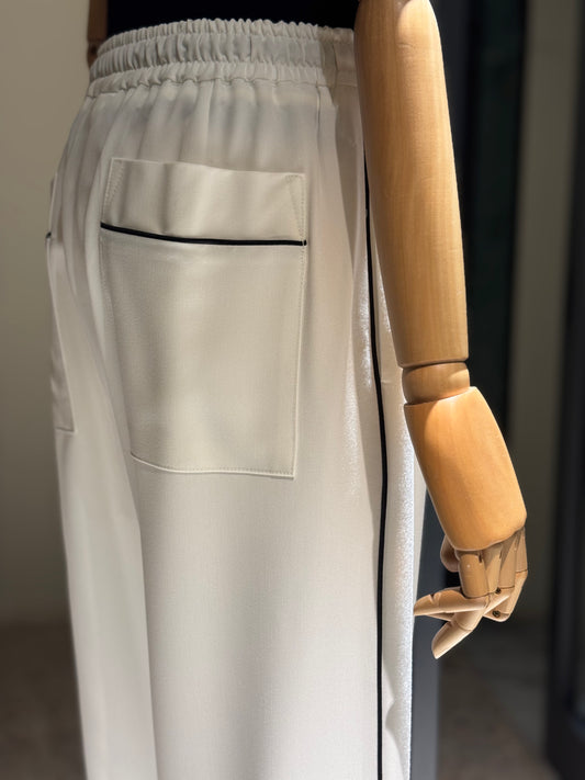 Top Tiffosi e pantalone Elmas Phil